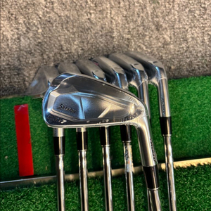 스릭슨 ZXi7 아이언세트