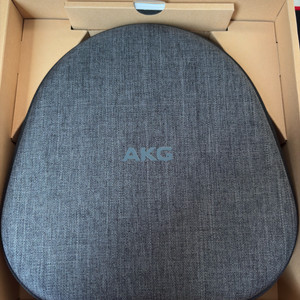 삼성 akg n9 하이브리드 화이트 판매해요