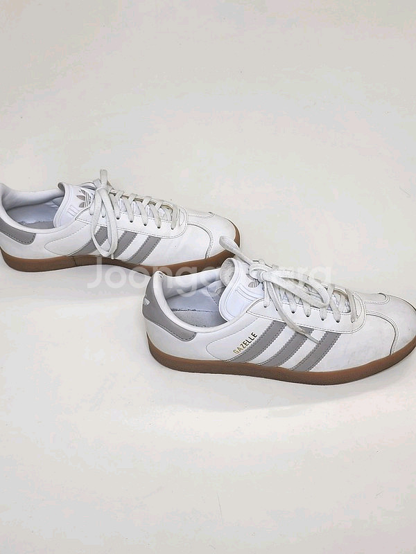 ADIDAS 가젤 화이트 그레이 260--1