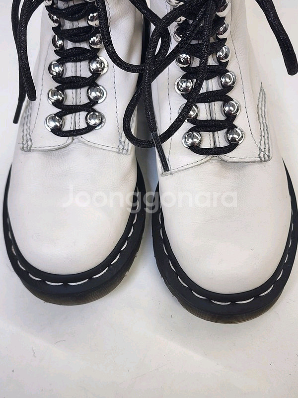 DR. MARTENS 8홀 1460 퍼스칼 화이트 23--4