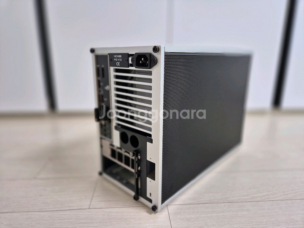NCASE M2 ( SFF 조립PC )--2