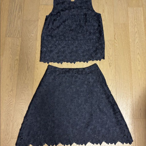 앤테일러 레이스 투피스