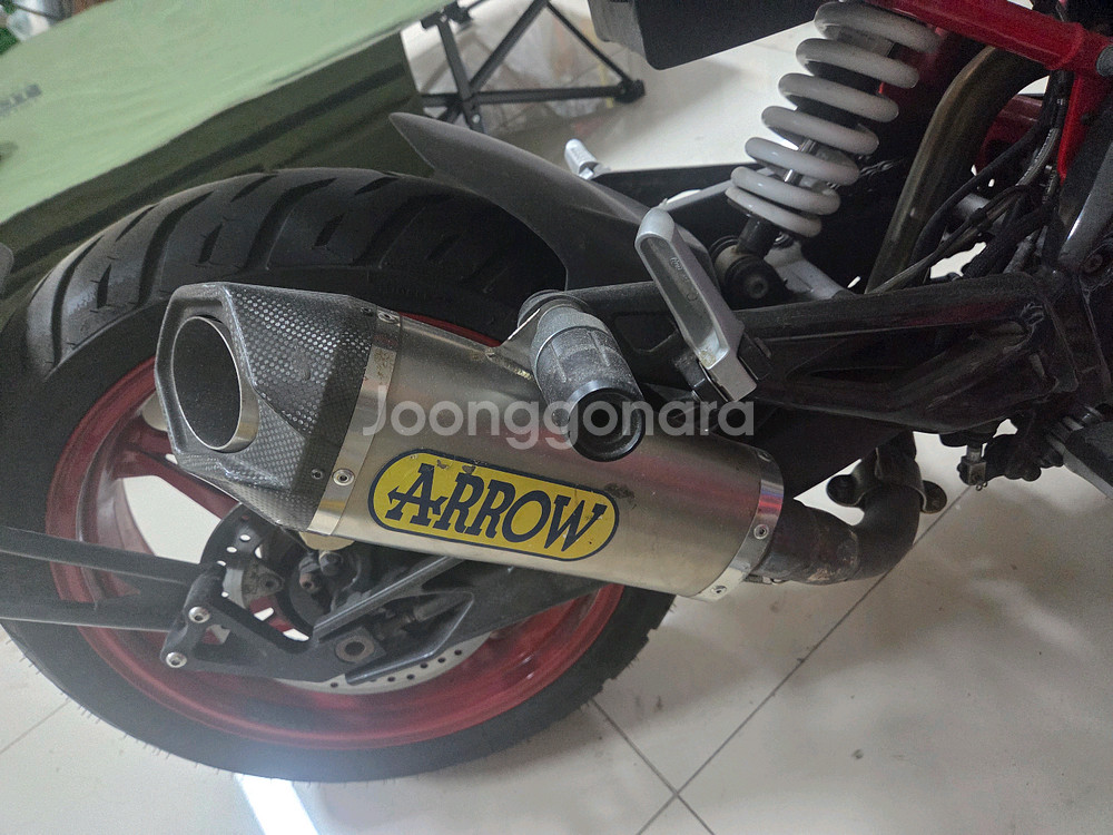 BMW g310r--1