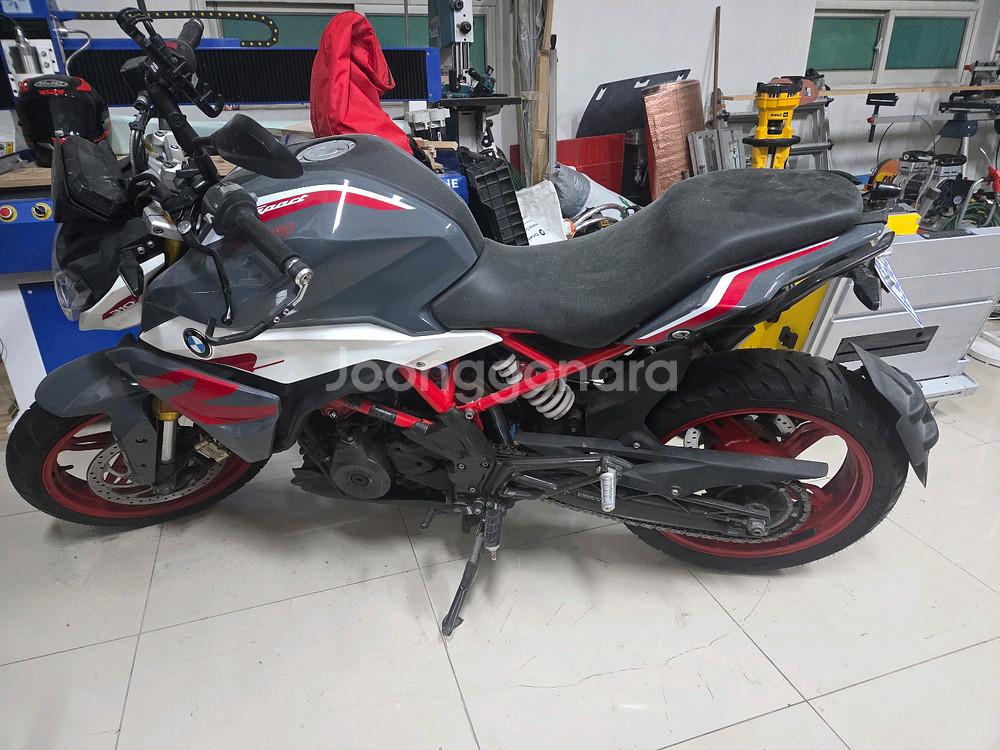 BMW g310r--0