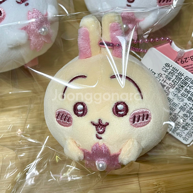 일괄) 미니소 벚꽃 우사기 치이카와 하치와레 인형 키링--1