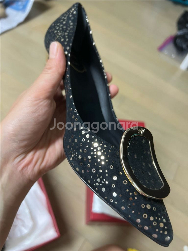 로저비비에 38사이즈 펌프스 힐 새상품--7