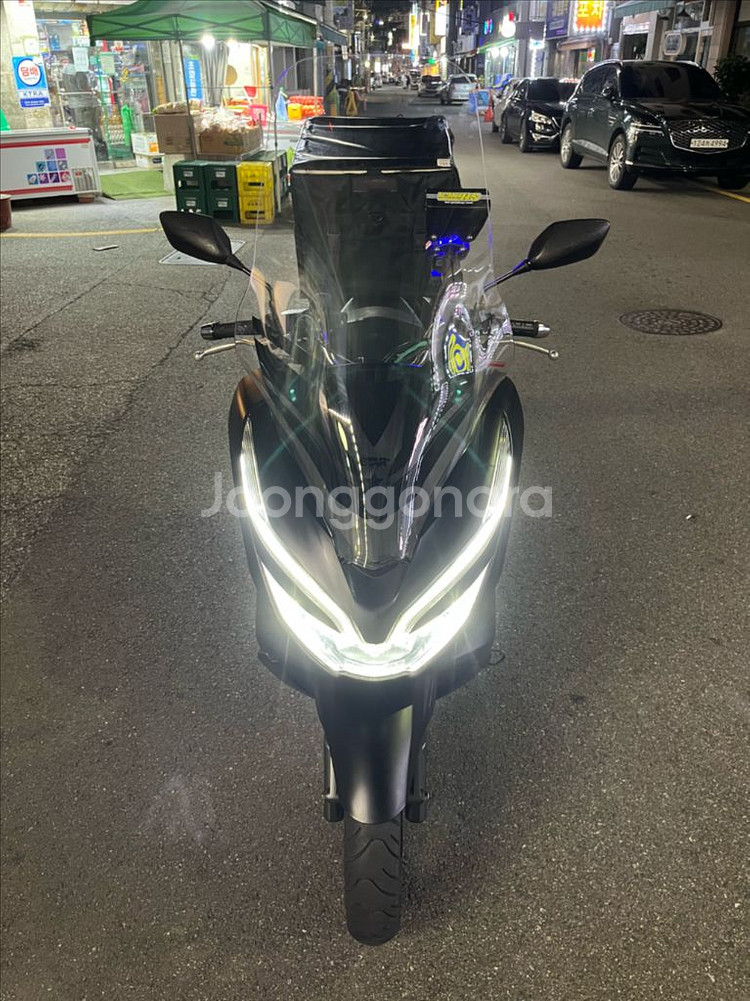 2020 PCX125 혼다 멧블랙 깨끗한차량 165만원--0