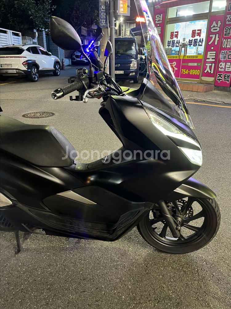 2020 PCX125 혼다 멧블랙 깨끗한차량 165만원--7