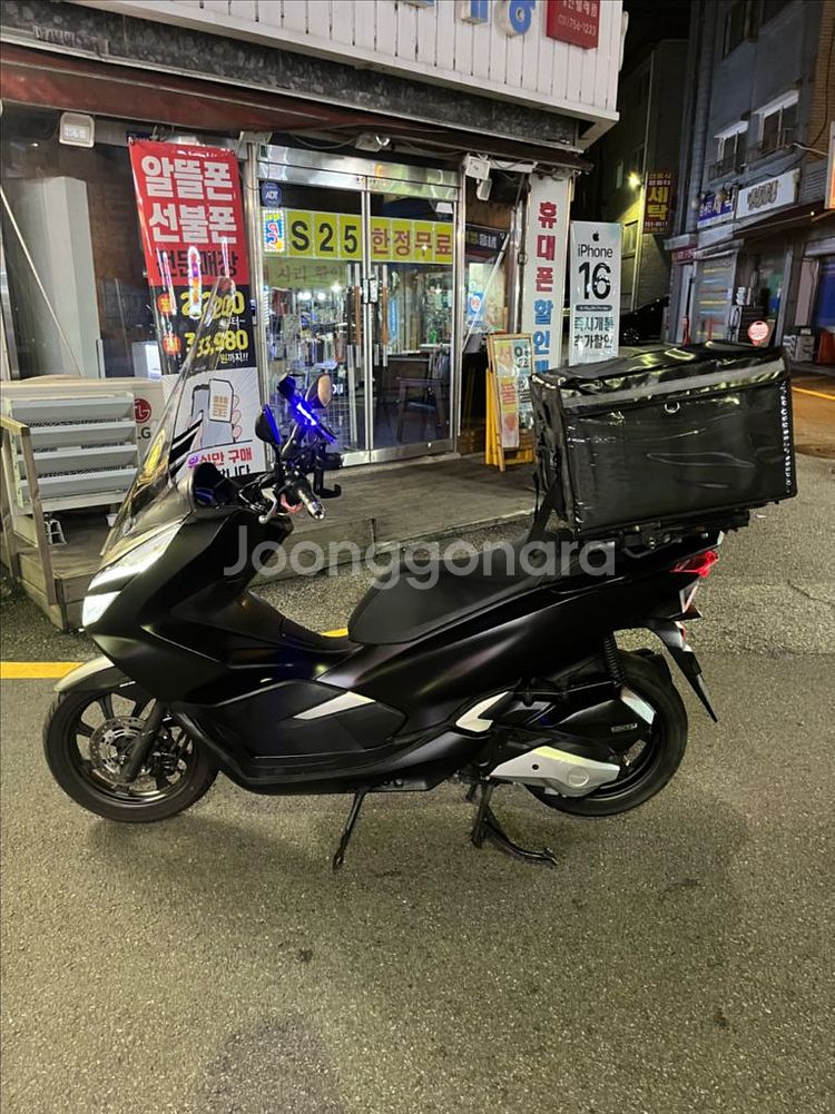 2020 PCX125 혼다 멧블랙 깨끗한차량 165만원--4