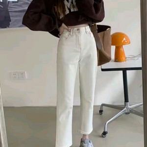 화이트 데님 팬츠