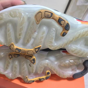 Nike Air VaporMax EVO 270싸이즈