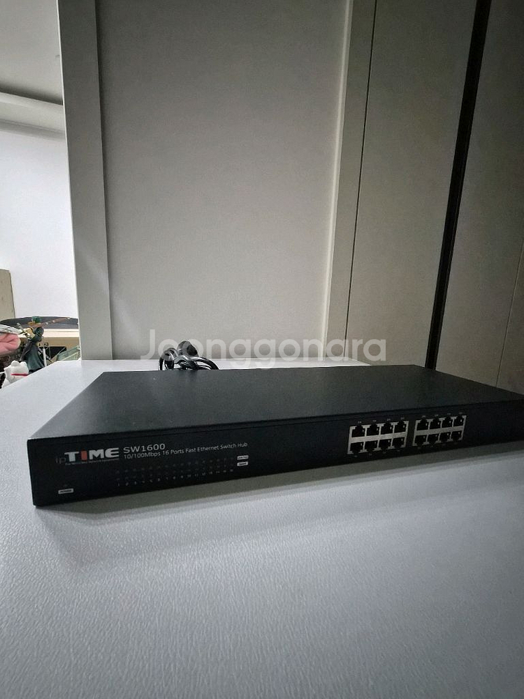 ipTIME SW1600 10/100Mbps 16포트--0