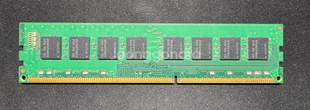 삼성전자 DDR3 8GB PC3-12800U 메모리--1