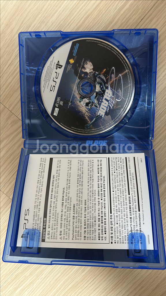 [PS5]스텔라 블레이드 팝니다.--2