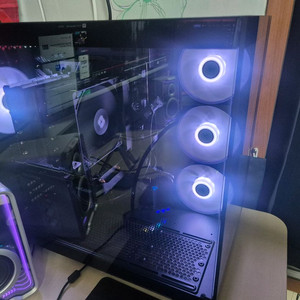 한달사용) 9600x 게이밍 컴퓨터