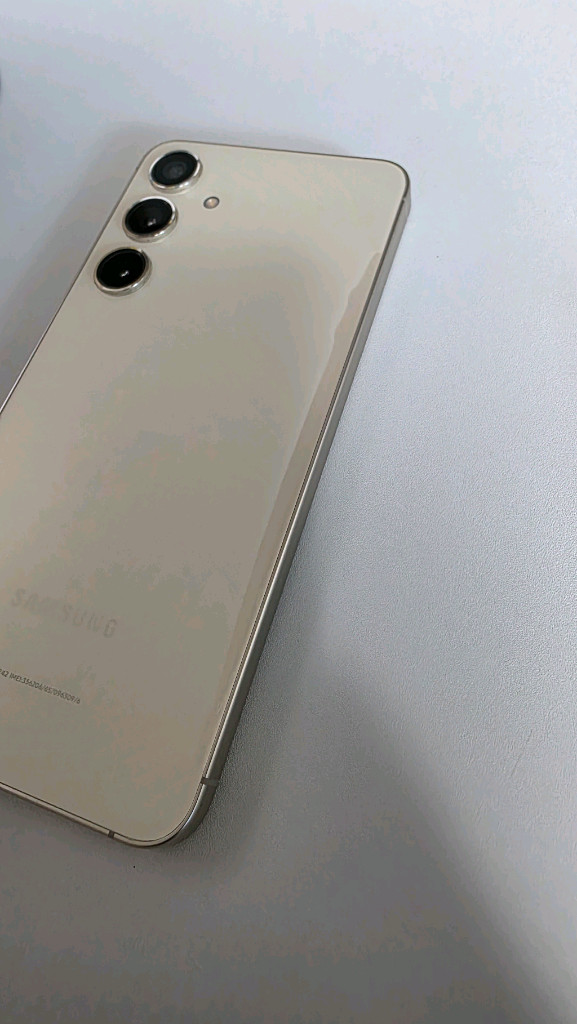 갤럭시 s24플러스 256 s급 팝니다--8