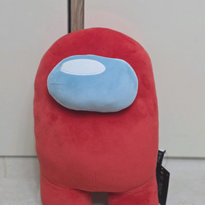 어몽어스 인형