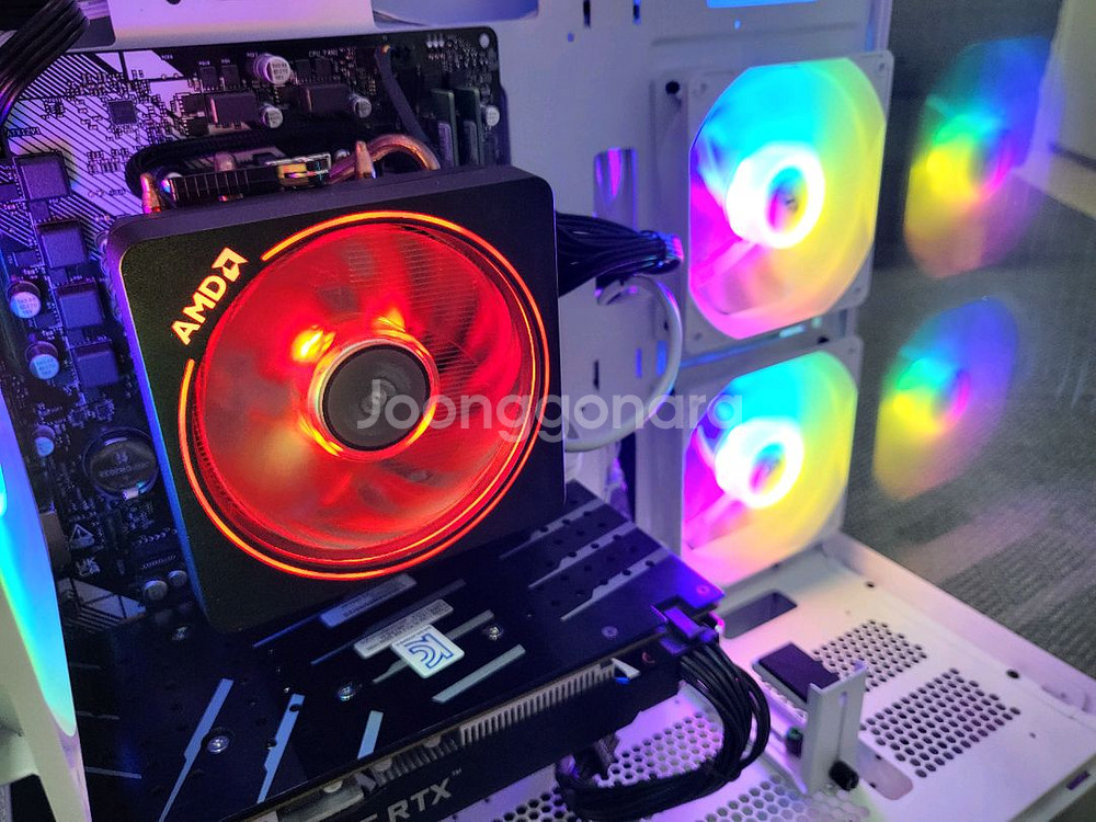 라이젠 3700x, 램32기가, 지포스 2060 컴퓨터--3
