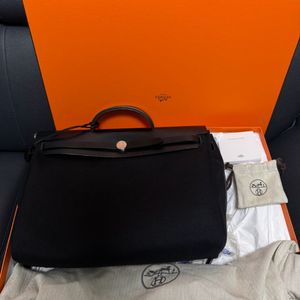 남성용 정장 가방