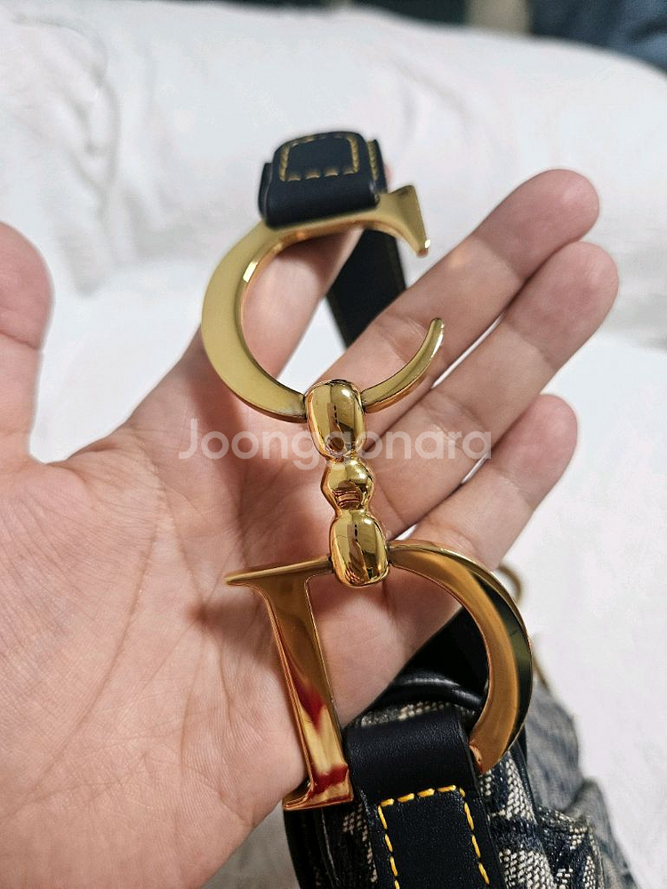 (정품)디올 블루 오블리크 자카드 새들 스트랩 미디움--7
