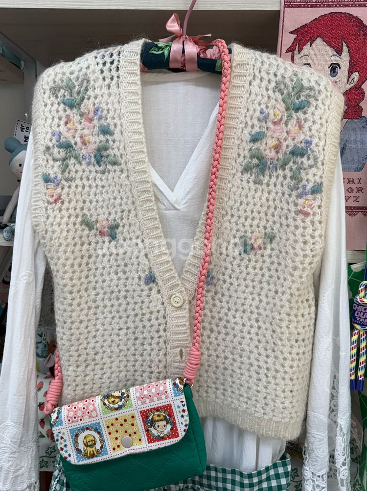 빈티지 앞치마/니트 조끼 팝니다.--3