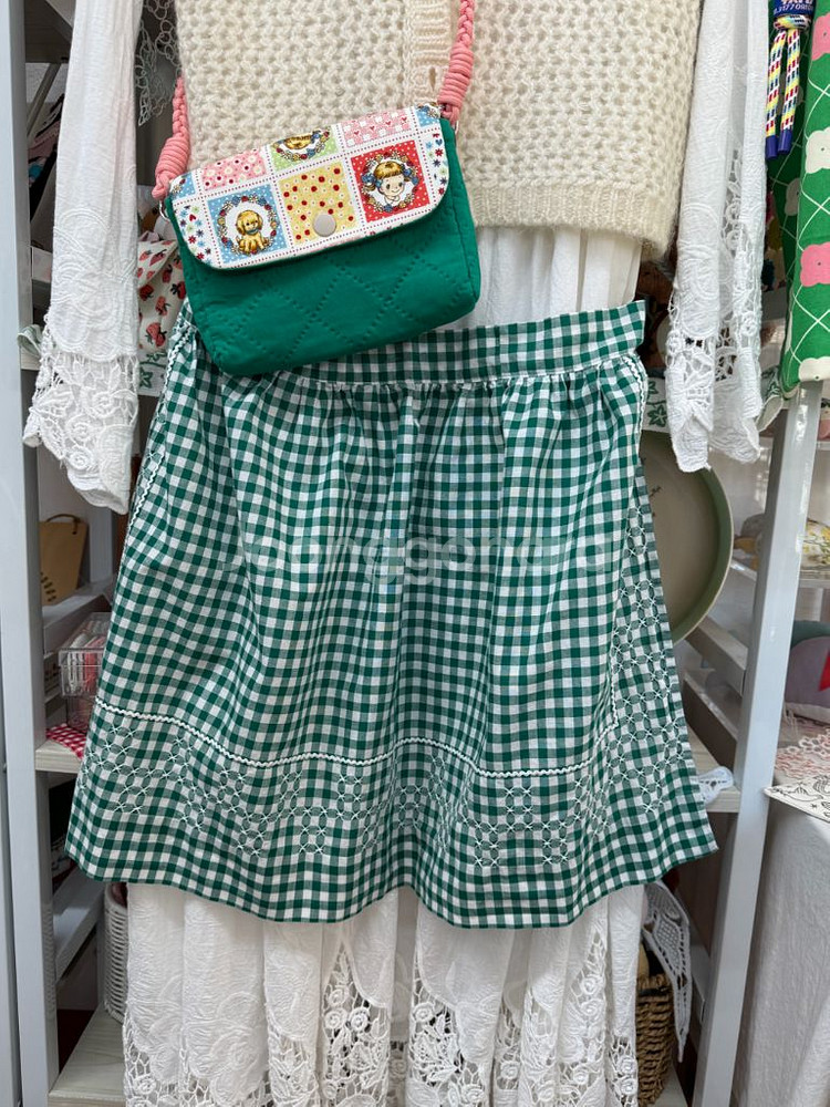 빈티지 앞치마/니트 조끼 팝니다.--1