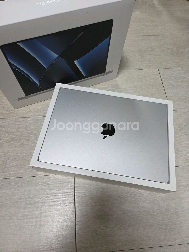 맥북 프로 14 M2 Pro 칩 에케플 실버--0