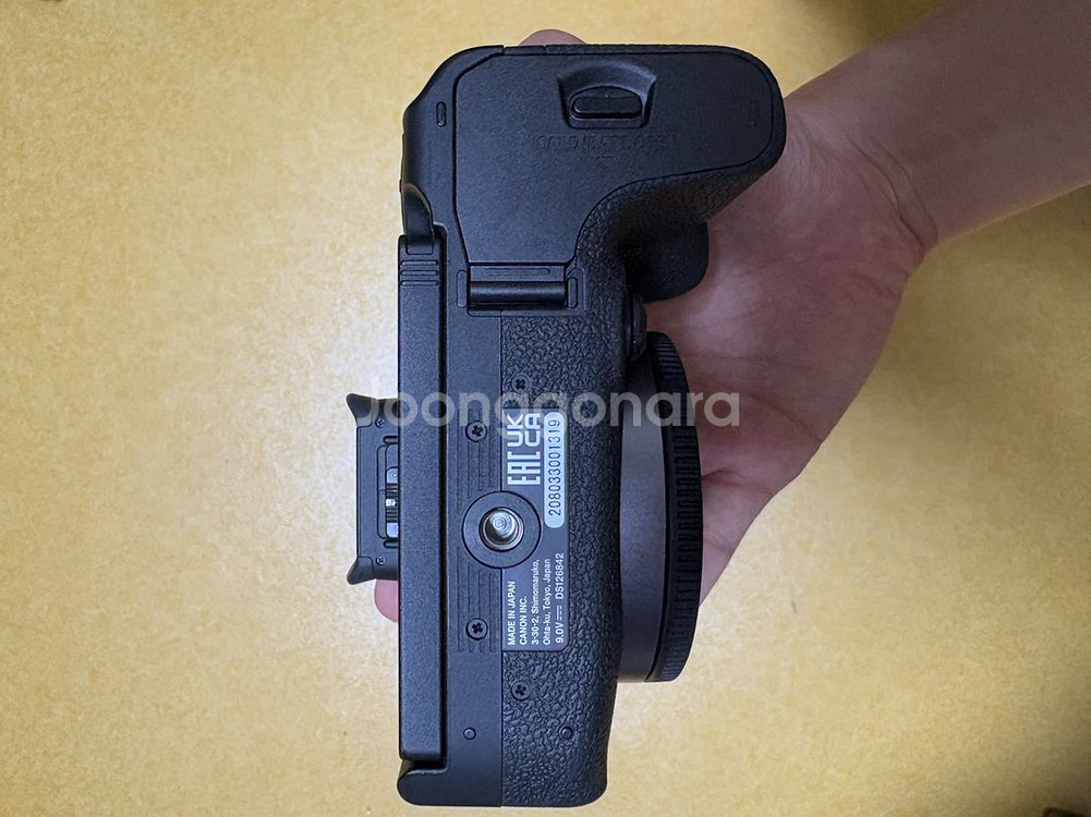 캐논 eos r10 팝니다.--5