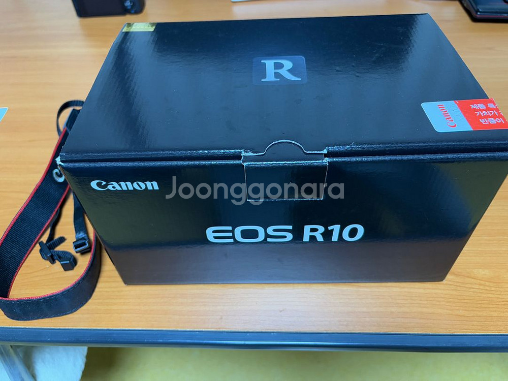 캐논 eos r10 팝니다.--6