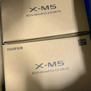 후지필름 X-M5 XC15-45 미개봉 실버, 블랙