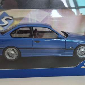 1:18 솔리도 BMW E36 M3 팝니다