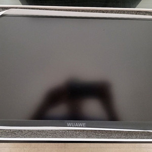 새제품) 16인치 120hz ips 포터블모니터 휴대용