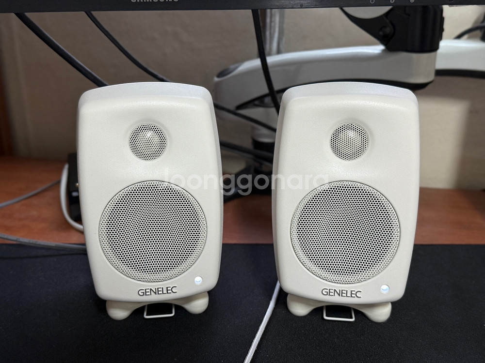 genelec g1 1조(2통) 판매 합니다.--0