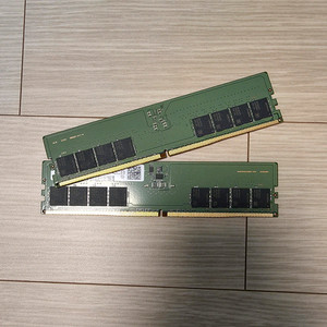 삼성 DDR5 32GB 5600 램 2개 pc용