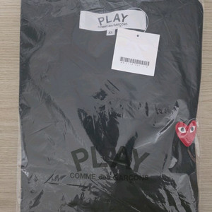 꼼데가르송 롱슬리브 XL 팝니다. 새상품
