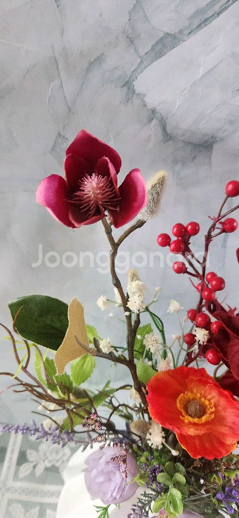 새상품)고급 레드퍼플톤 조화 도자기 화병--3
