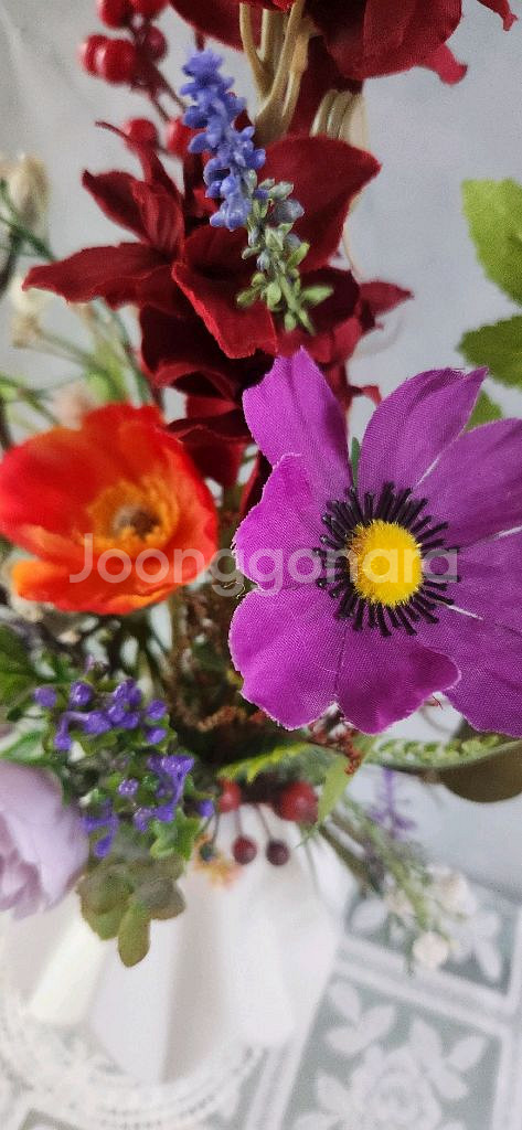 새상품)고급 레드퍼플톤 조화 도자기 화병--8