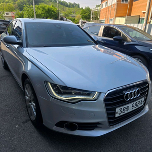 15년식 뉴아우디A6 50 TFSI콰트로 휘발유