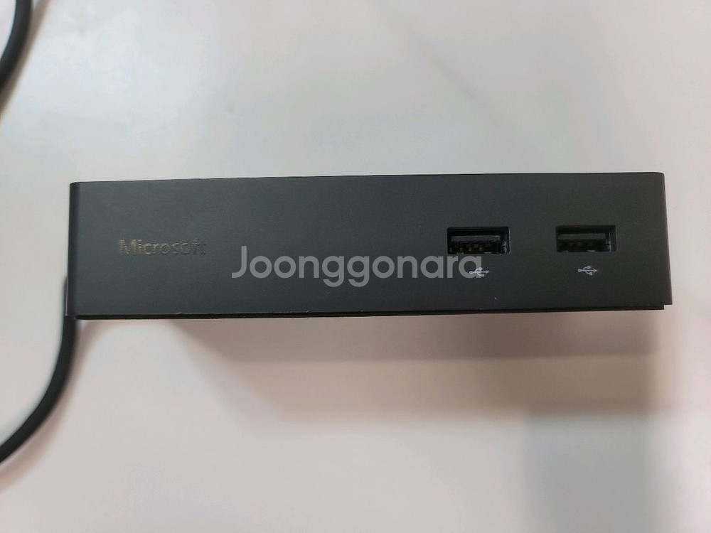 Surface Dock(1661 + 1749) 판매해요--2