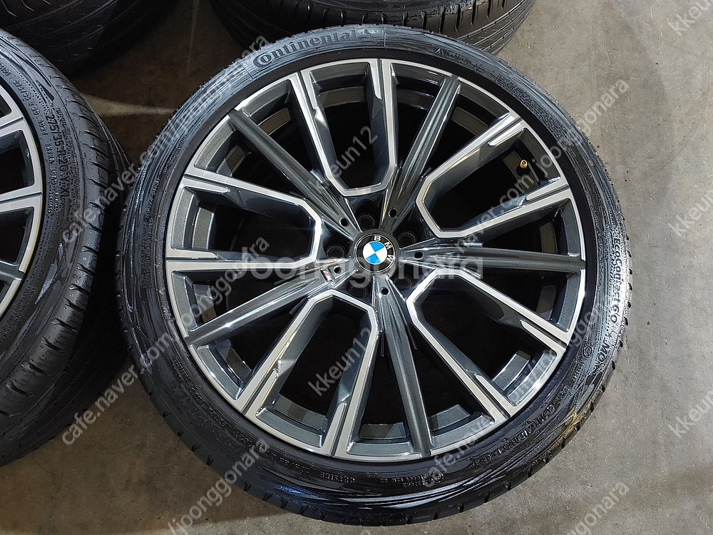 BMW G12 7시리즈 817M 20인치 정품 휠타이어--4