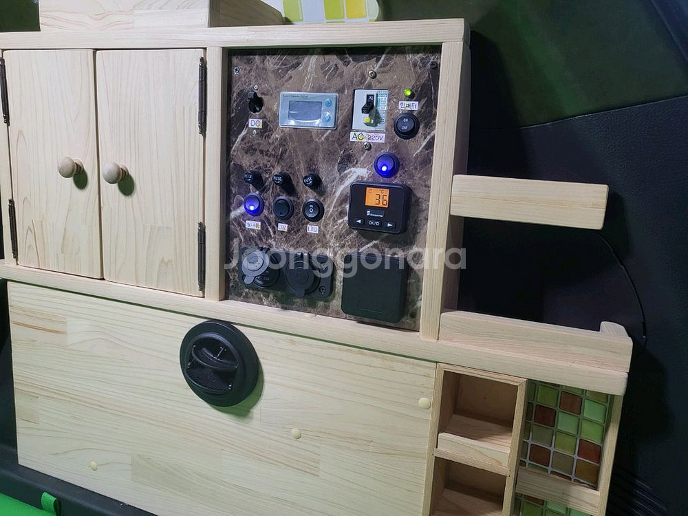 캠핑카.싼타페캠핑카.풀옵션--6