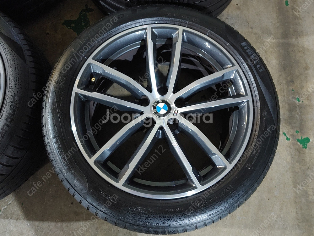 BMW G30 5시리즈 LCI 662M 18인치 정품--2