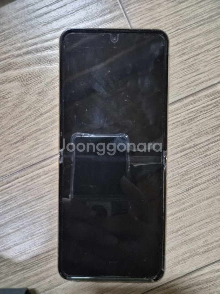 갤럭시 Z Flip4 핑크골드, 보라 퍼플 팝니다.--1