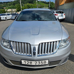 11년식 링컨MKS 3.7 V6휘발유 오토 차량