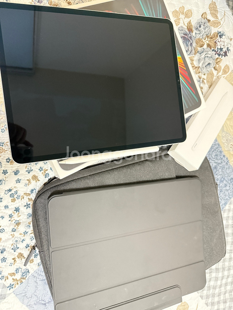 Apple 아이패드 프로 12.9 5세대 실버 256G--4