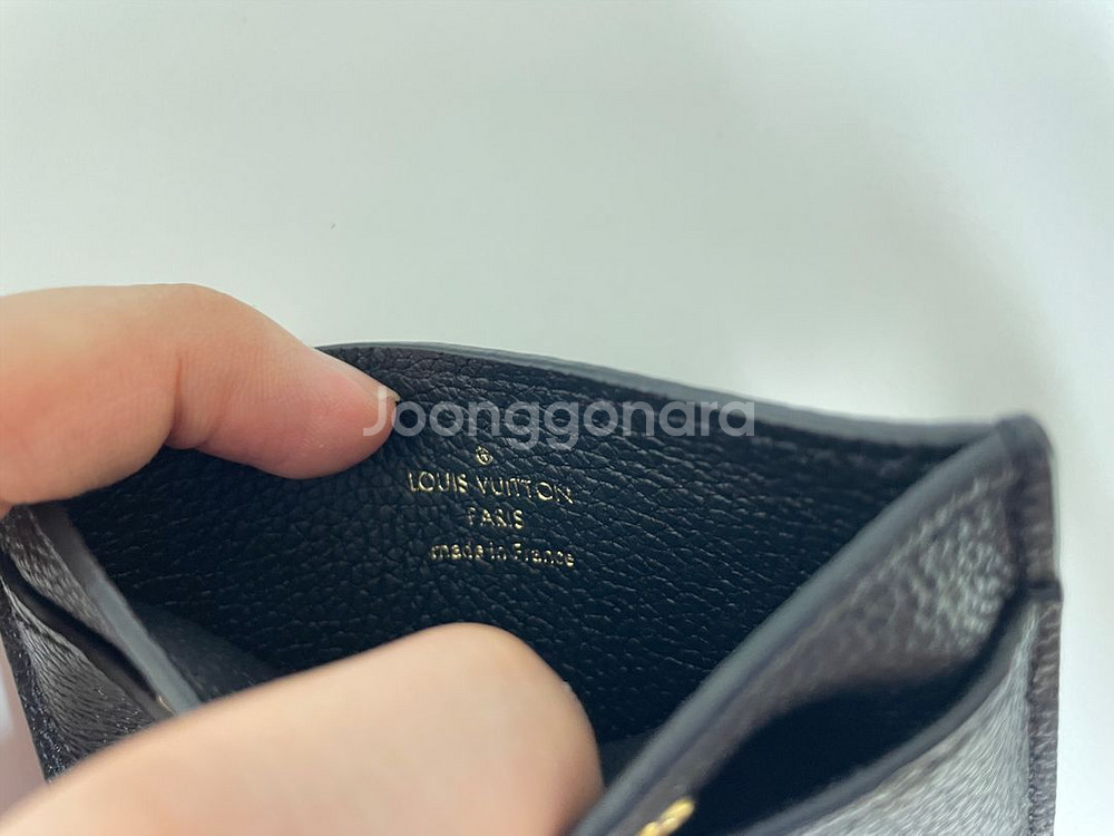 루이비통 앙프렝뜨 카드홀더--3