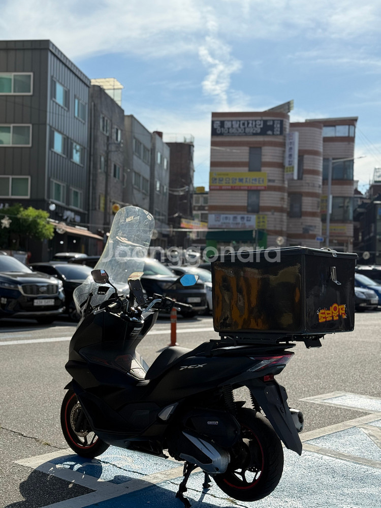 10_21년식 pcx125 6.4만km 배달셋팅 팔아요--7
