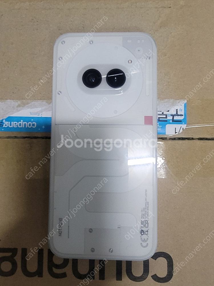 낫싱2a 128 화이트 13만팝니다.단품--5
