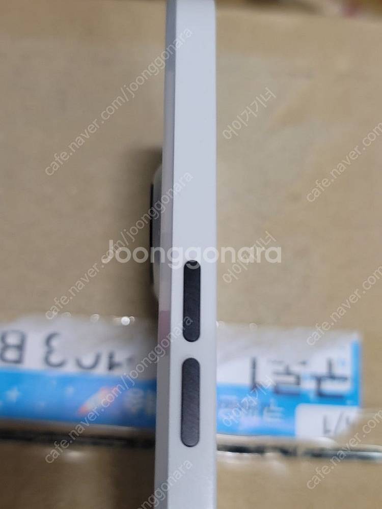 낫싱2a 128 화이트 13만팝니다.단품--7