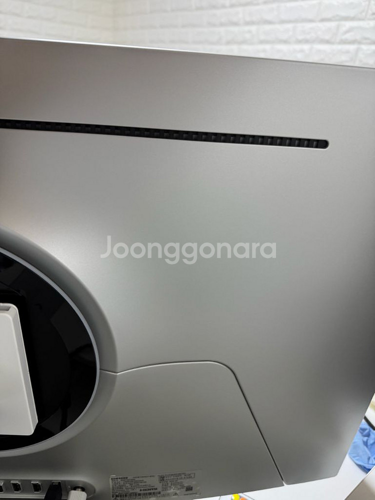 삼성 오디세이 G8 모니터--5